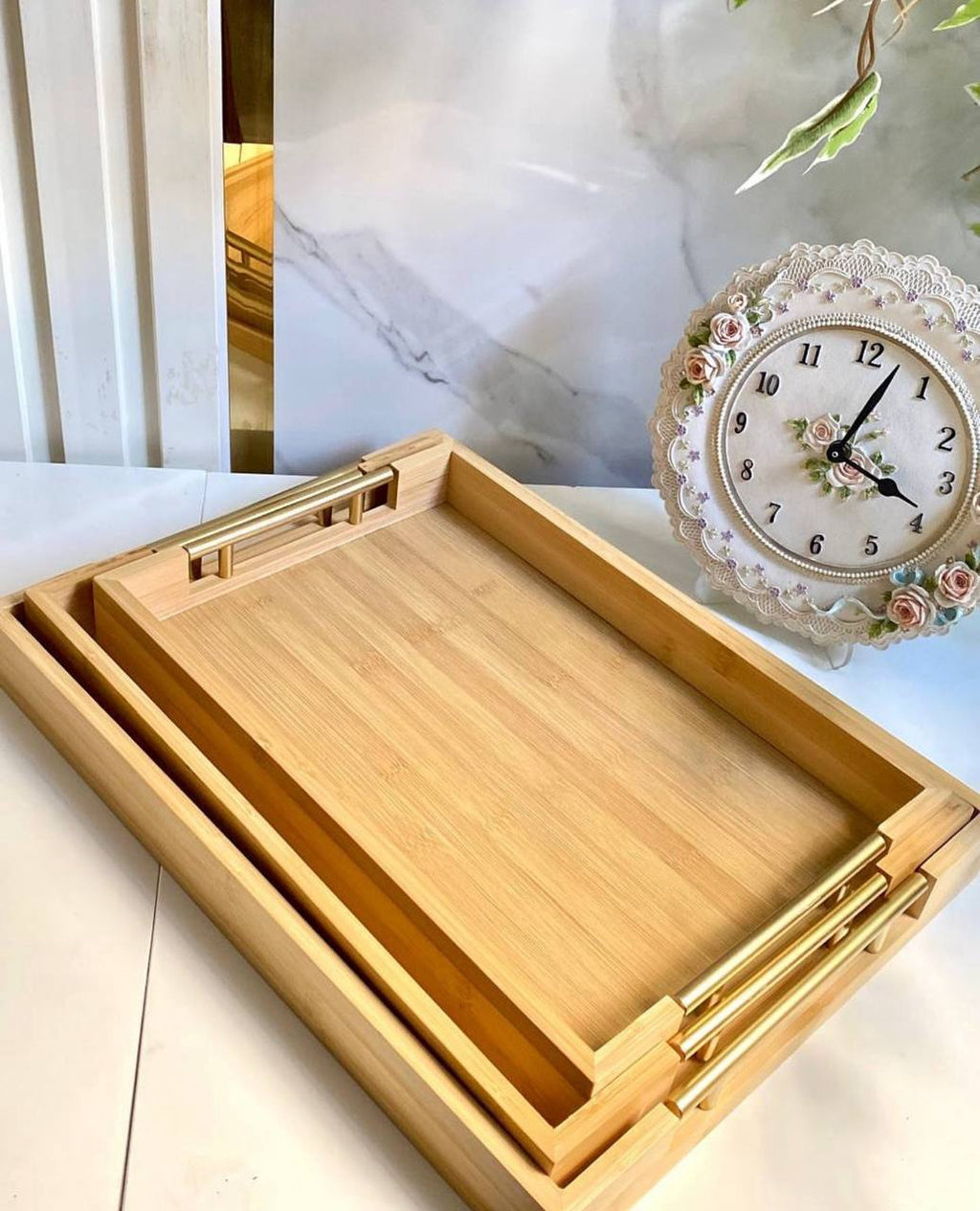 Plateau Petit-Déjeuner en Bambou – Set 3 Pièces avec Poignées Dorées
